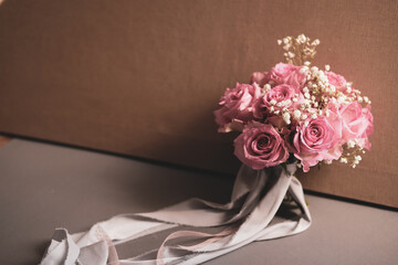 bride's bouquet of pink roses