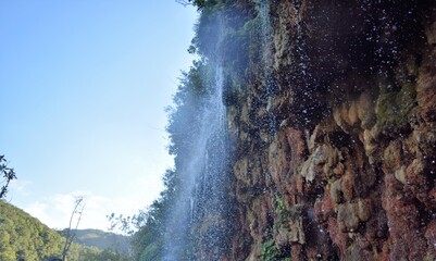 Gotas de vida, cascada Laguna Brava