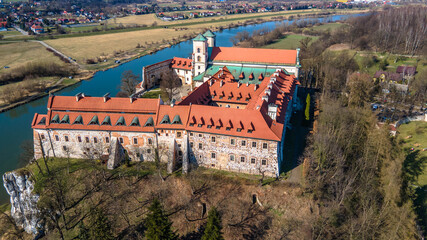 Klasztor w Tyńcu koło Krakowa © slawjanek