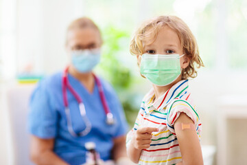 Coronavirus vaccination. Covid-19 vaccine.