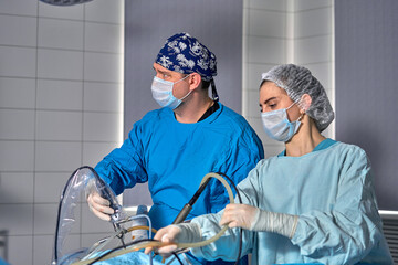orthopedist operates on the knee joint