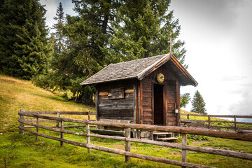 chapel in the mountains, alps, austria, gastein valley, fulseck, austria, dorfgastein