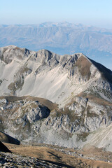Montagna italiana sentieri rocce veduta campo imperatore abruzzo