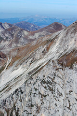 Montagna italiana sentieri rocce veduta campo imperatore abruzzo