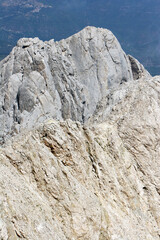 Montagna italiana sentieri rocce veduta campo imperatore abruzzo