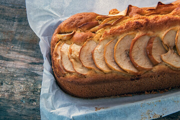 Cake aux pommes fait maison	