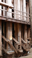 Obraz premium Facade old wooden factory in Thailand.