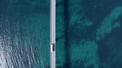 角島大橋をドローン撮影。日本の山口県