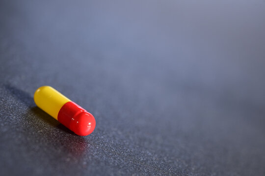 sant&eacute; medecine medicament pharmaceutique gellule pilule pharmacie