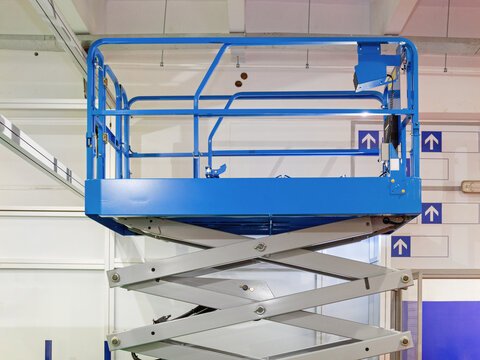 Scissor Lift Platform