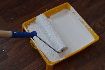 roller and paint roller