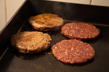 HAMBURGUER AND BACON 