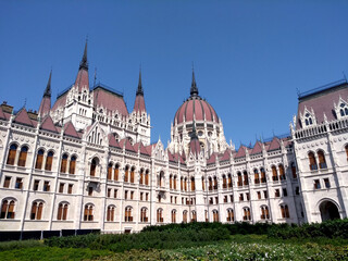 Fototapeta na wymiar Beautiful architecture of Hungarian Parliament, in Budapest, Hungary (Europe)