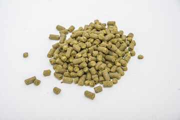 colored malt grains for making light and dark malt craft beer