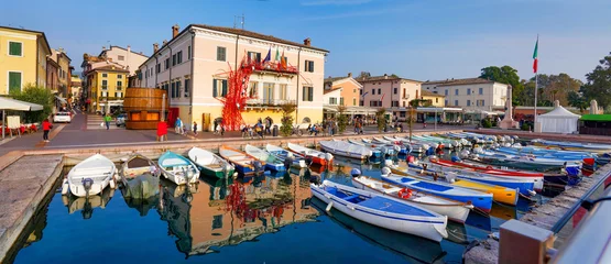 Fototapeten Bardolino, Hafen am Gardasee © Comofoto