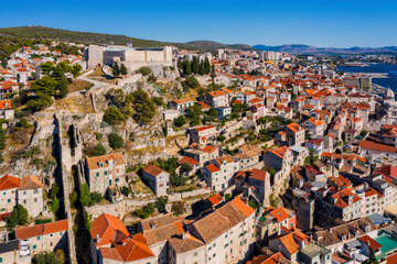 Fototapeta premium Panorama of the mediterranean city of Sibenik and cathedral of St. James. Croatia. Aerial drone shot in september 2020