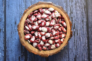 Red and white color raw whole dried speckled Lima beans