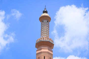 Fototapeta na wymiar mosque minarets and dome building architecture with characteristic artistic buildings.
