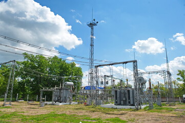 Fototapeta premium Petropavlovsk, Kazakhstan - 05.26.2015 : High-voltage transmission lines with insulators, coils and distribution blocks.