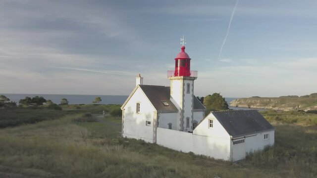 BELLE ILE en Mer  -  POINTE DE KERDONIS - FLAT 