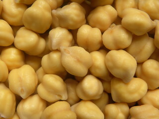 Raw whole soaked Chickpeas
