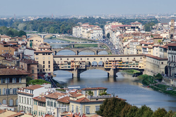 Fototapeta na wymiar View of the Ponte Vecchio in Florence from the river