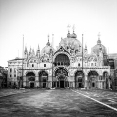 Black and white picture of Basilica of Saint Mark and San Marco Square