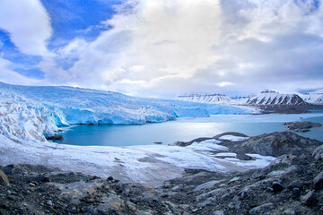 Fototapeta na wymiar Nordenskiöld Glacier, Petuniabukta, Billefjord, Arctic, Spitsbergen, Svalbard, Norway, Europe
