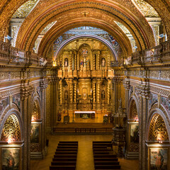 Obraz premium Interior of La Compania Jesuit Church - Quito - Ecuador