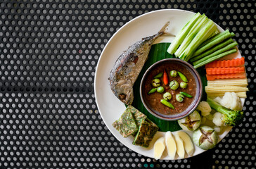 Shrimp Paste Chili Paste with Fresh Vegetables and Fried Mackerel