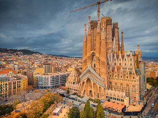 Fotobehang Sagrada Familia Antonio Gaudi Barcelona Spain, 2021 © pelinoleg