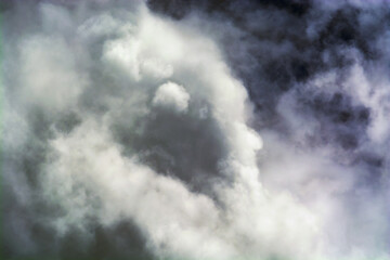 Gr. Dn gray sky