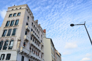 Architecture de style hispano-mauresque à Lyon, Auvergne-Rhône Alpes