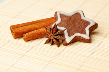 Chocolate flavored cookies with cinnamon and anise