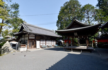 Fototapeta premium 三宅八幡宮 拝殿と神楽殿 京都市