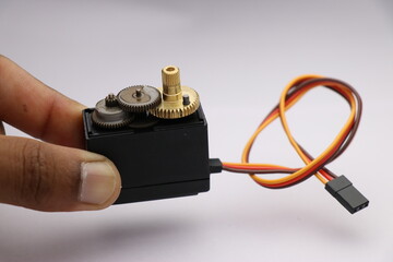 Metal geared servo with its top portion open so that mechanism of gears can be seen clearly