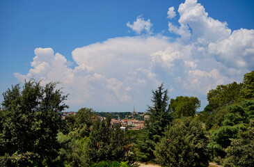 View of the city of Rome from Passeggiata del Gianicolo