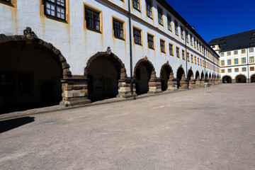 Obraz premium Schloss Friedenstein in Gotha. Schlossplatz, Gotha, Thueringen, Deutschland, Europa -- Friedenstein Castle in Gotha. Schlossplatz, Gotha, Thuringia, Germany, Europe