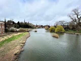 Obraz premium A view of the River Severn in Shrewsbury