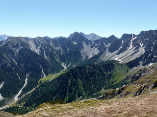 Fototapeta premium Freiungen long distance trail, mountain hiking in Tyrol, Austria