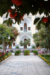 Fototapeta na wymiar Hotel Abbasi, Persischer Garten, Isfahan, Iran