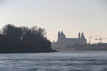 Fototapeta premium Rhein bei Speyer