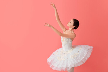 Beautiful young ballerina on color background - obrazy, fototapety, plakaty