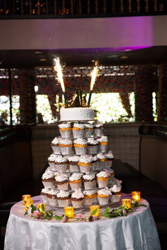 Wedding Cake, Sparklers, Cake, Cupcake, White, Vanilla