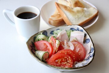 トマトサラダ