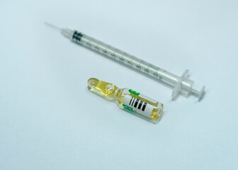 Coronavirus vaccine. Injection syringe.