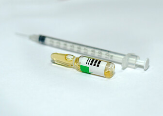 Coronavirus vaccine. Injection syringe.