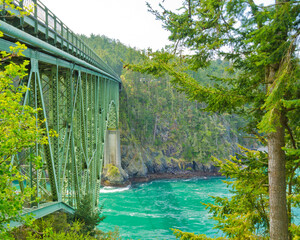 The Deception Pass Bridge bridge connecting Whidbey Island to Fidalgo Island in the U.S. state of Washington