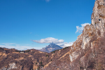 Scenario invernale sul Monte Resegone