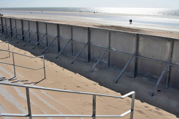 Metal structure to protect against high tides. Ouvrage métallique pour protéger des hautes marées. Vendée. France.